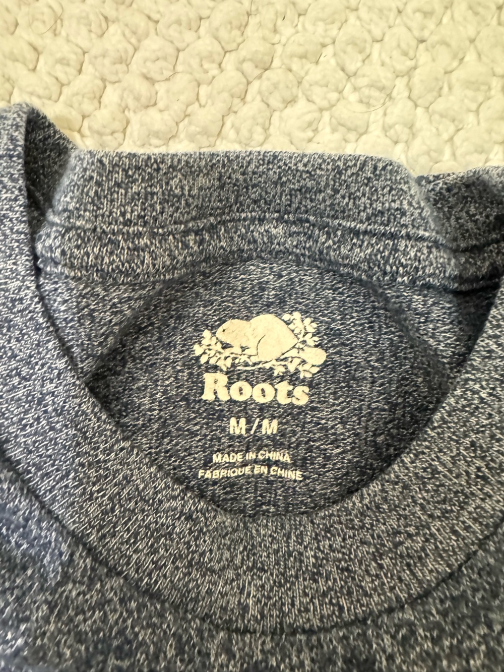 Men’s Roots T-Shirt- Size Medium - Picture 3 of 3